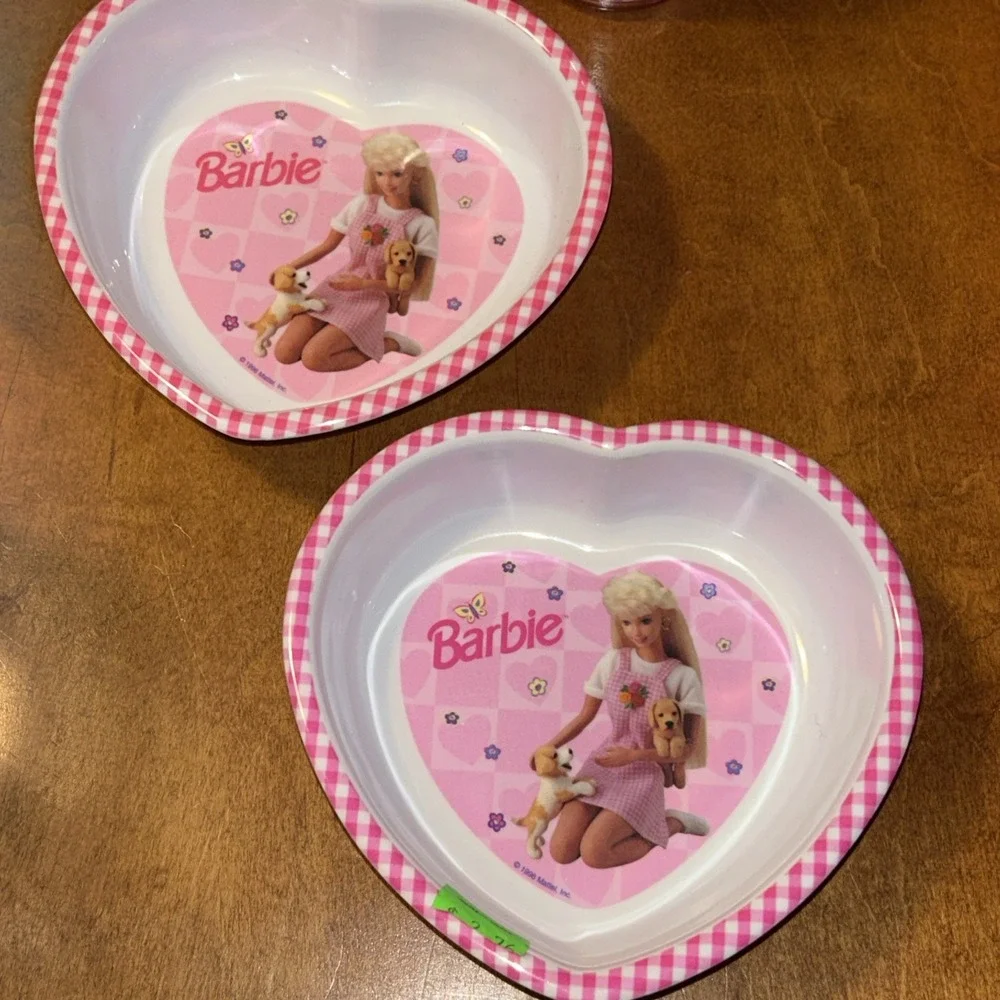 VINTAGE 1996 BARBIE 6 PIECE DINNERWARE SET BY ZAK DESIGNS PLATE CUP BOWL